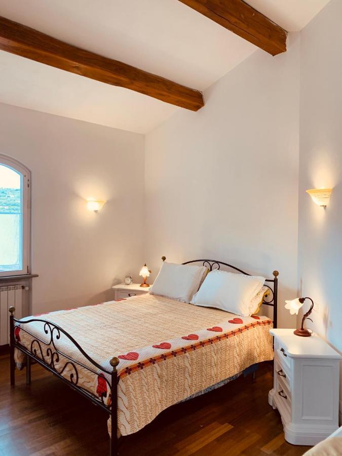 Finestra Tra Le Stelle Hotell Arcola Exteriör bild