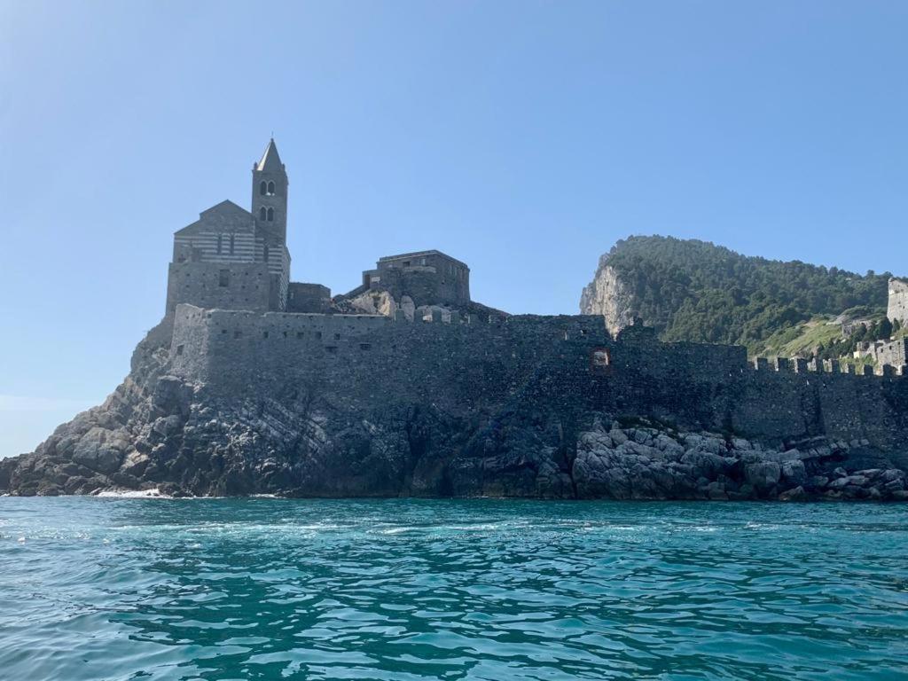 Finestra Tra Le Stelle Hotell Arcola Exteriör bild