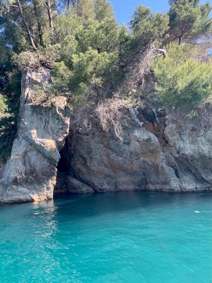 Finestra Tra Le Stelle Hotell Arcola Exteriör bild